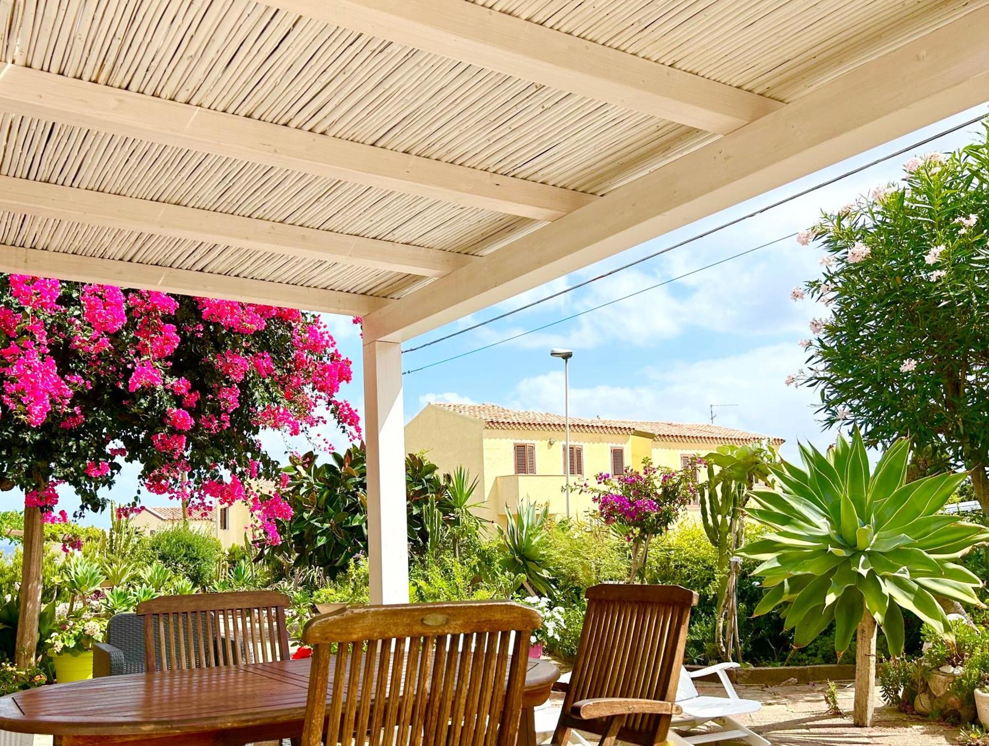 Villa Bouganville Valledoria  Extérieur photo