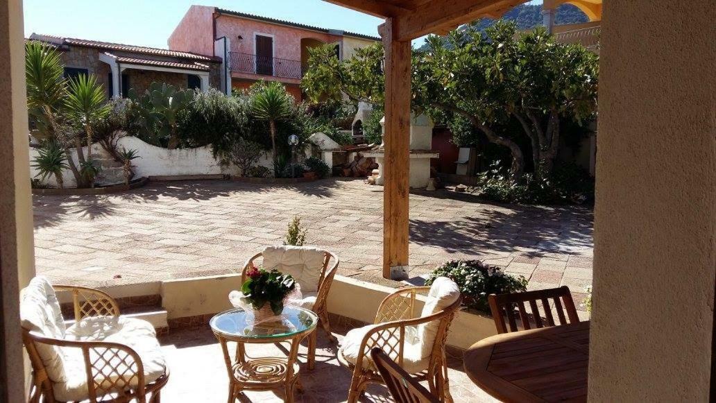 Villa Bouganville Valledoria  Extérieur photo